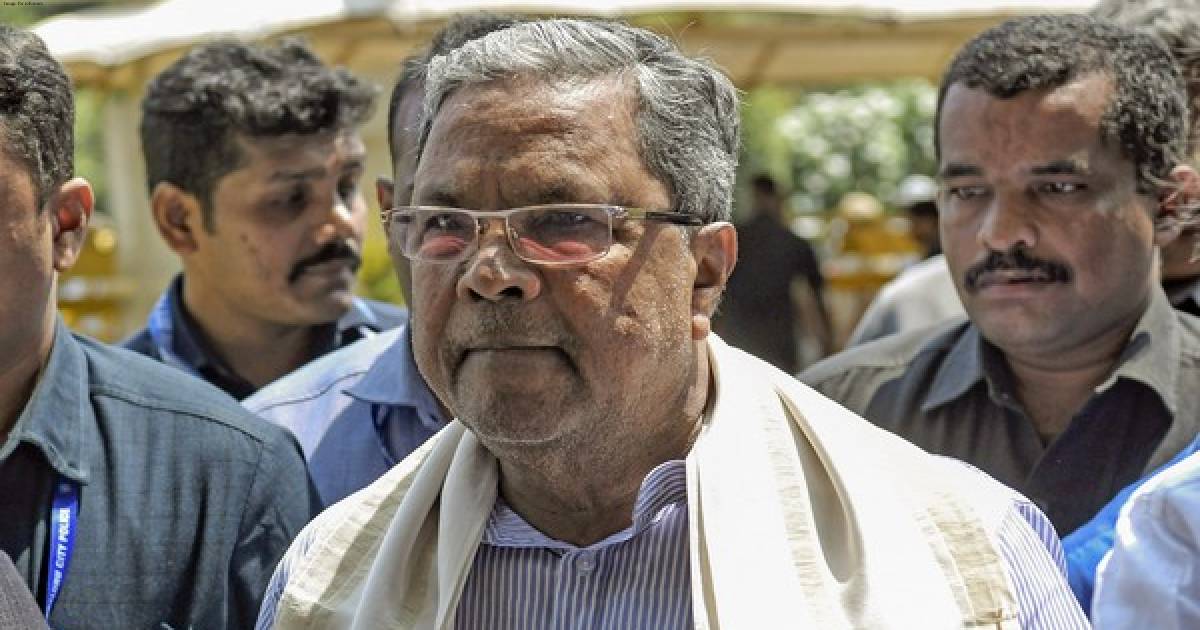 Security breach at R-Day 2024 parade in Bengaluru: Man attempts to approach Karnataka CM Siddaramaiah, detained